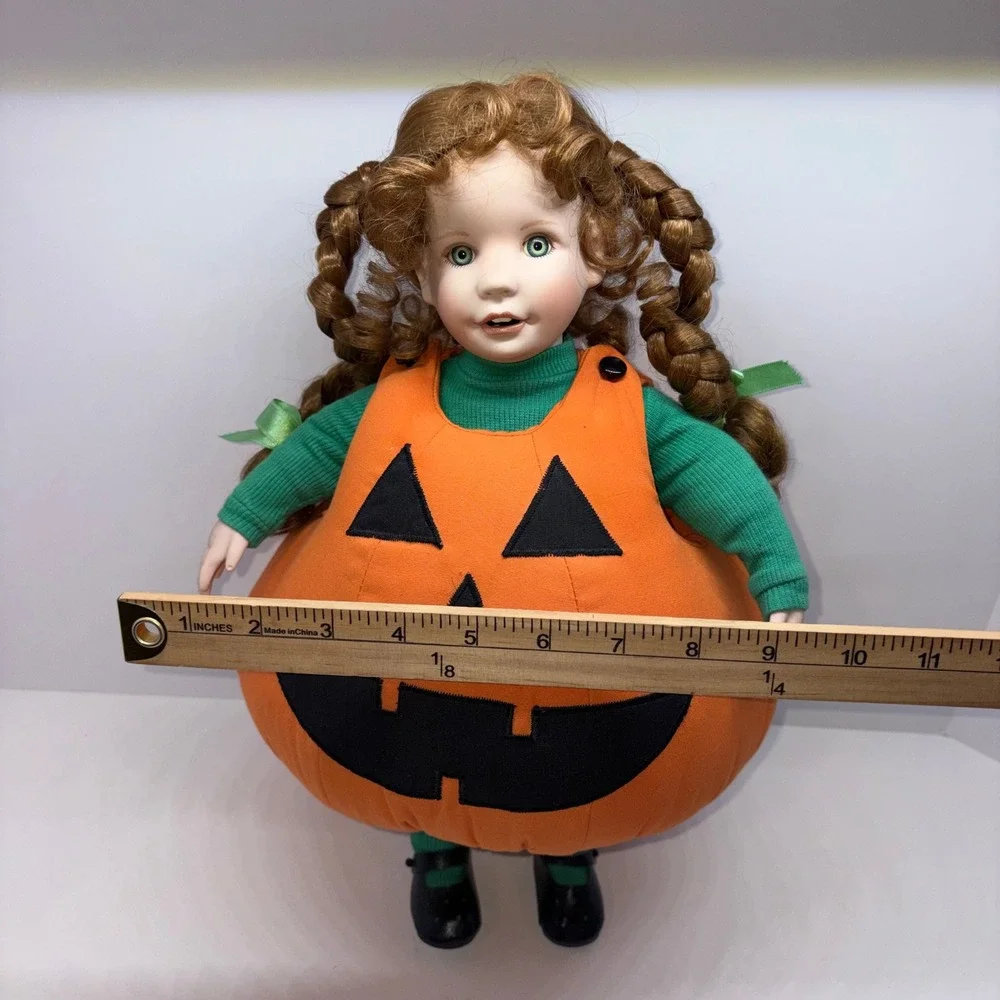 Vintage 1993 Lil' Punkin Hamilton Collection Porcelain Doll Halloween Girl 15